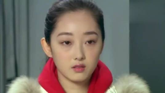 梁素素(电视剧《生死相依》中的女配角)
