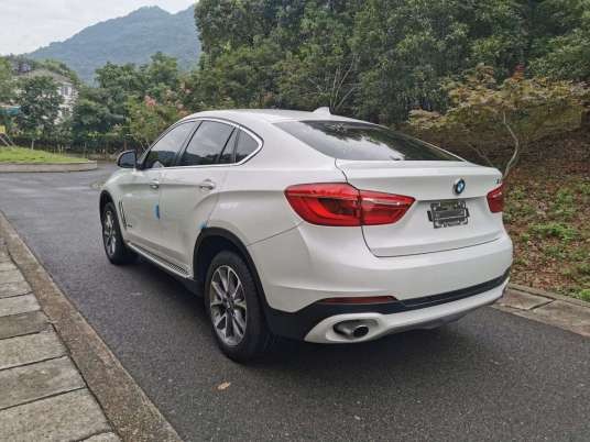 2012款宝马X6 xDrive35i