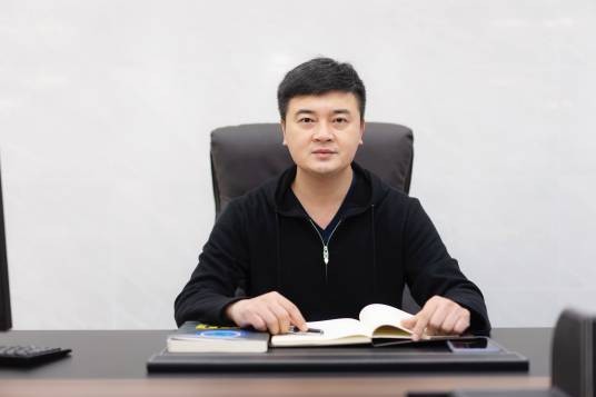 俞浩（南海电影学院院长）