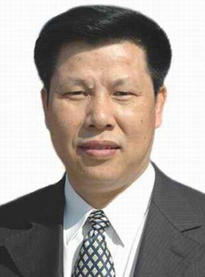 张永刚（原广西柳州市政协副主席、党组成员）