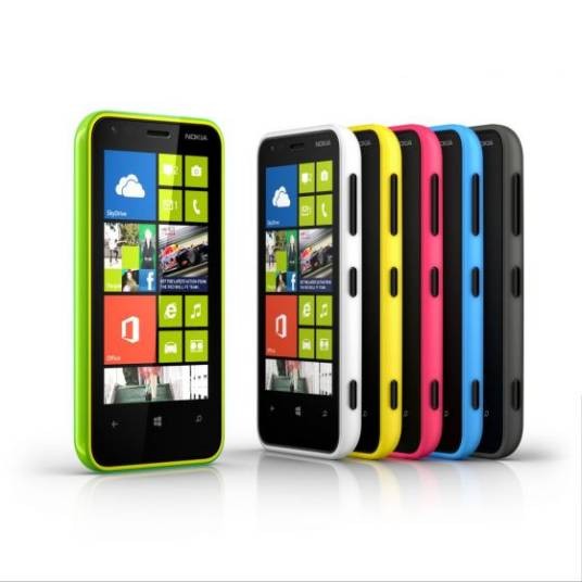 诺基亚Lumia 620