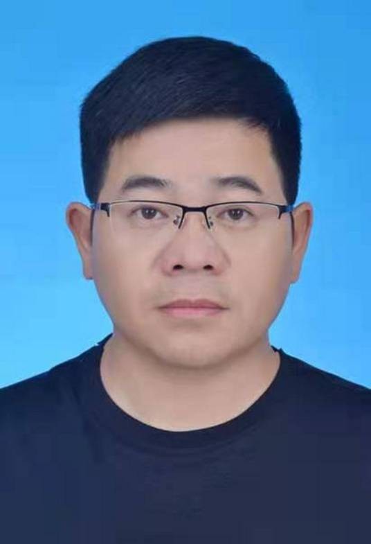 向鹏（淮南市谢家集区城市管理行政执法局副局长）