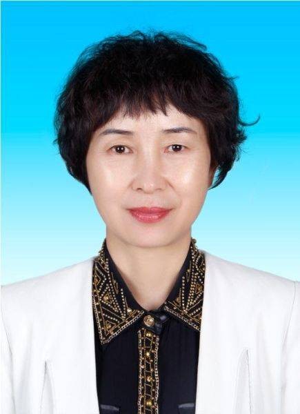 张利文（第十四届全国政协委员、人口资源环境委员会委员，内蒙古环保投资集团有限公司常务副总经理）