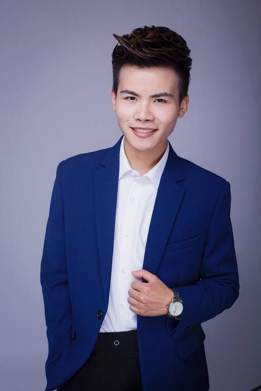张力超(中国内地男歌手)