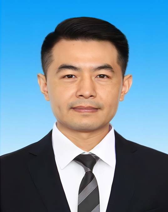 魏勇(共青团黑龙江省委常委、共青团伊春市委书记)