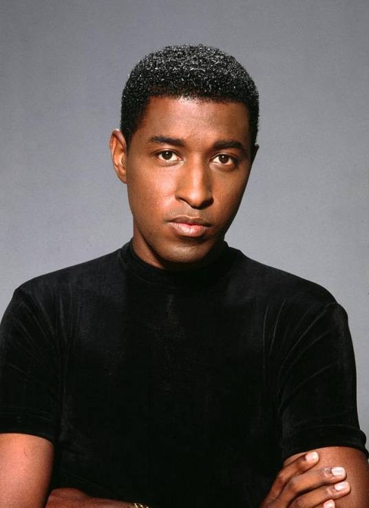 Babyface（美国R&B歌手、词曲作者、音乐制作人、影视监制）