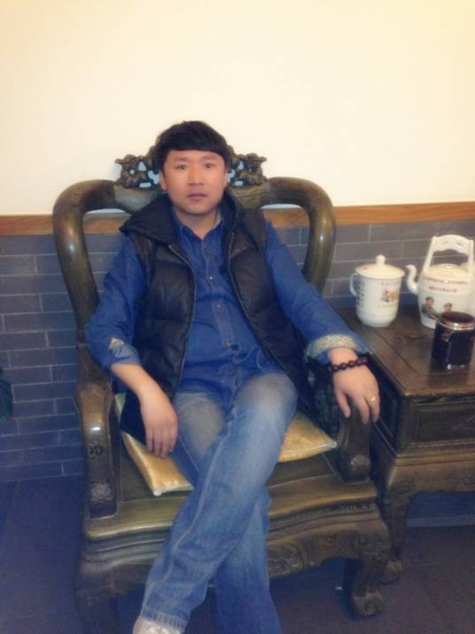 张云峰（中国铁路书法家协会会员）