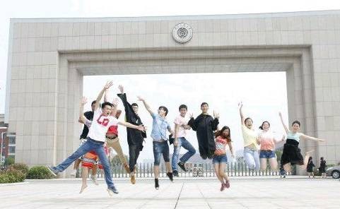 湖南工业大学国际学院