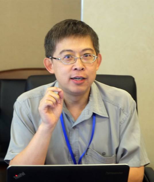 黄翔（中国复旦大学哲学学院教授）