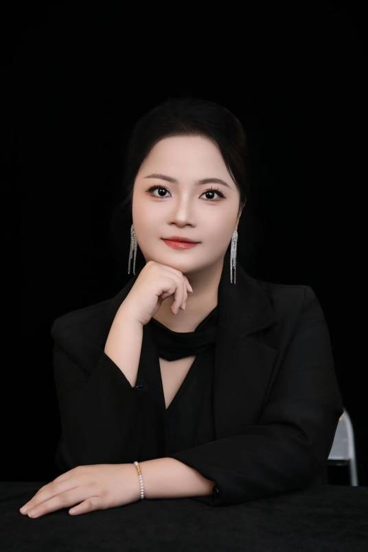 黄频（贵州华台集团的联合创始人及CEO）
