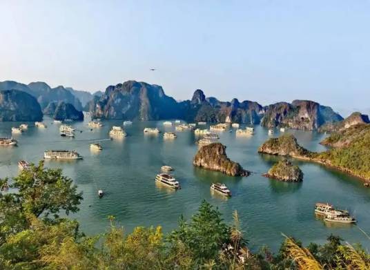下龙湾群岛
