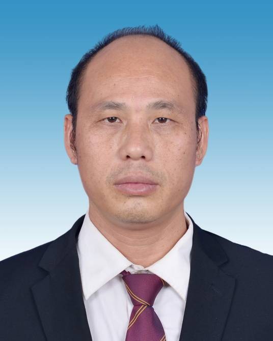 林树坤（广西壮族自治区贺州市富川瑶族自治县人力资源和社会保障局党组书记、局长）