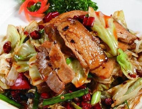 圆白菜回锅肉