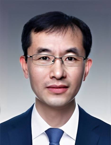 齐凯（辽宁省沈阳市政府机关党组成员、市政府办公厅副主任）