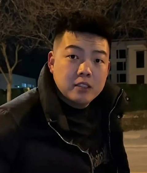 王子墨（唐山网红）