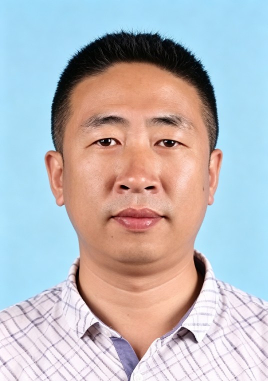 郭立文（陕西国防工业职业技术学院计算机与软件学院院长、党总支副书记）