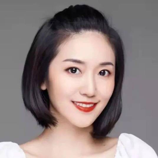 艾蔻（中国作家协会会员）