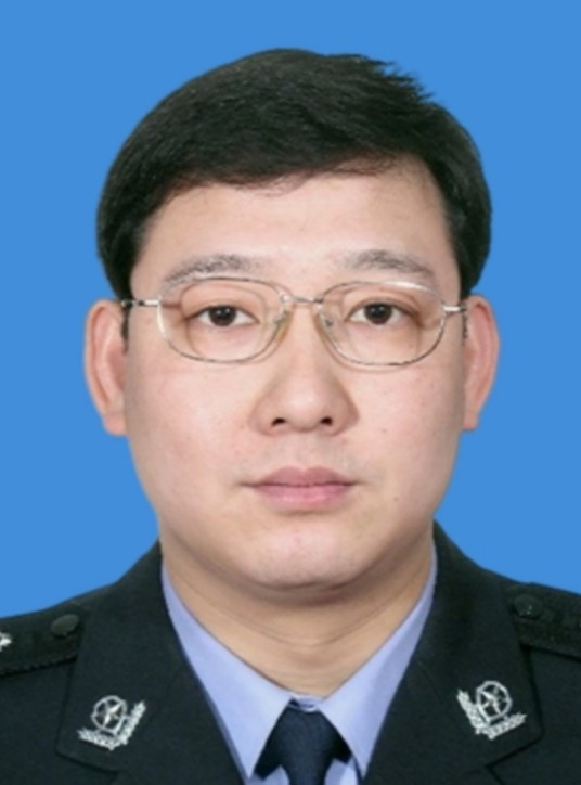 张凤喜（天津市公安局津南分局党委委员、副局长）
