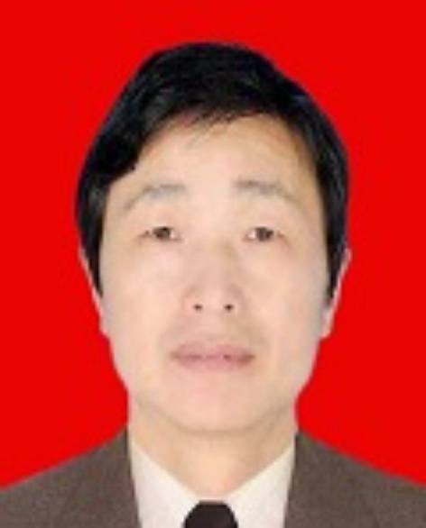 周国志(湖北省恩施土家族苗族自治州鹤峰县林业局党组成员)