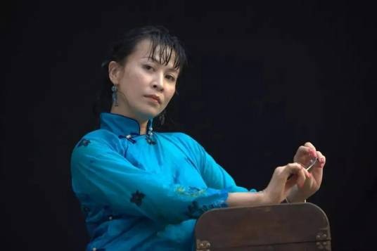 县长夫人(《让子弹飞》中刘嘉玲饰演的角色)