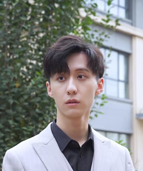 想做姐姐的小狼狗（2024年在抖音上线的短剧）