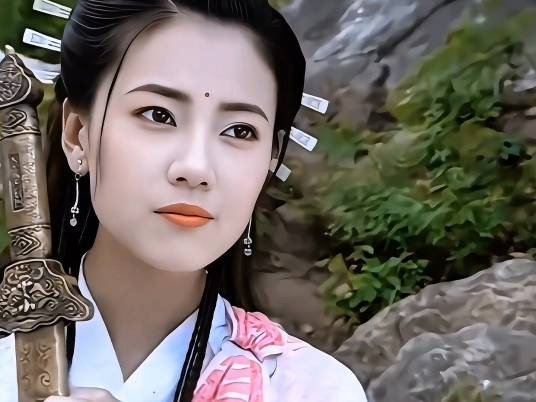 周芷若（2003年电视剧《倚天屠龙记》中的角色）