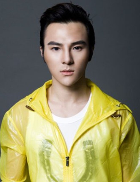 徐长城（2010《快乐男声》太原唱区5强选手）