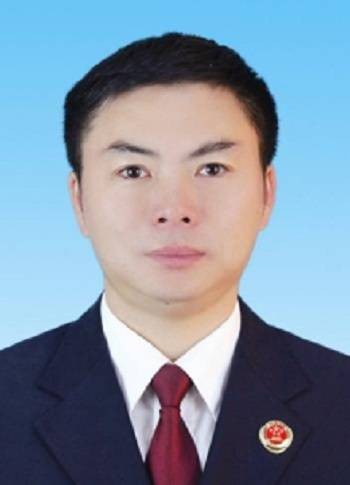 吴虹（广西自治区柳州市人民检察院副检察长）