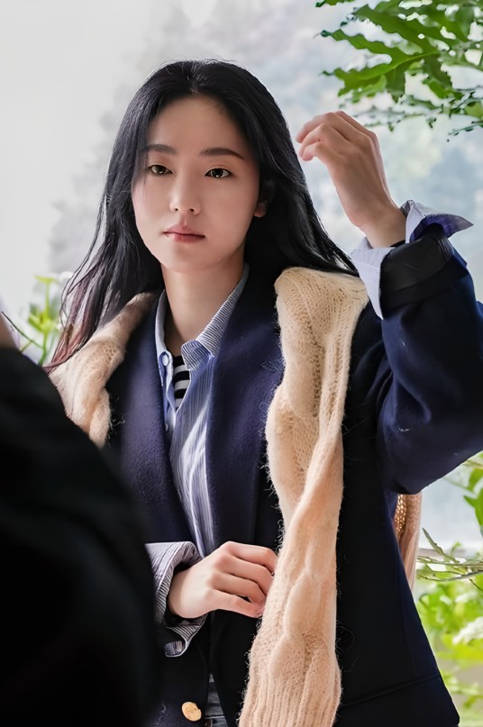 韩俊熙（电视剧《走进你的时间》中的女主角）