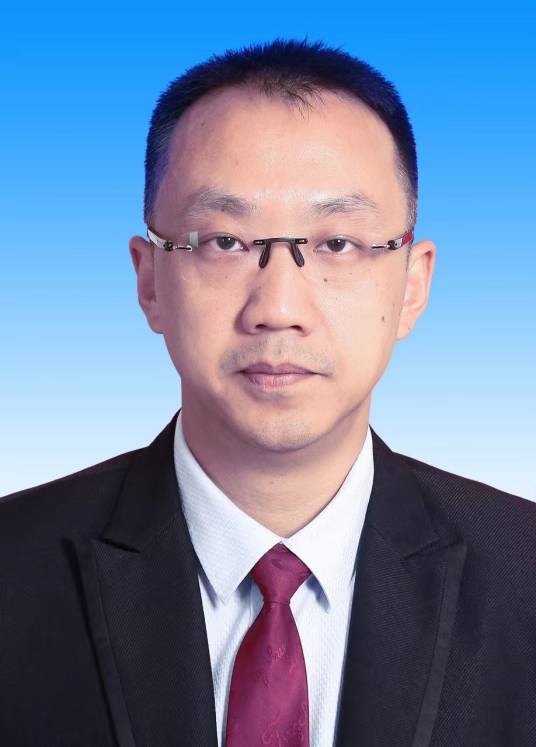 宋文峰（重庆市渝北区仙桃街道党工委委员、人民武装部部长、办事处副主任）