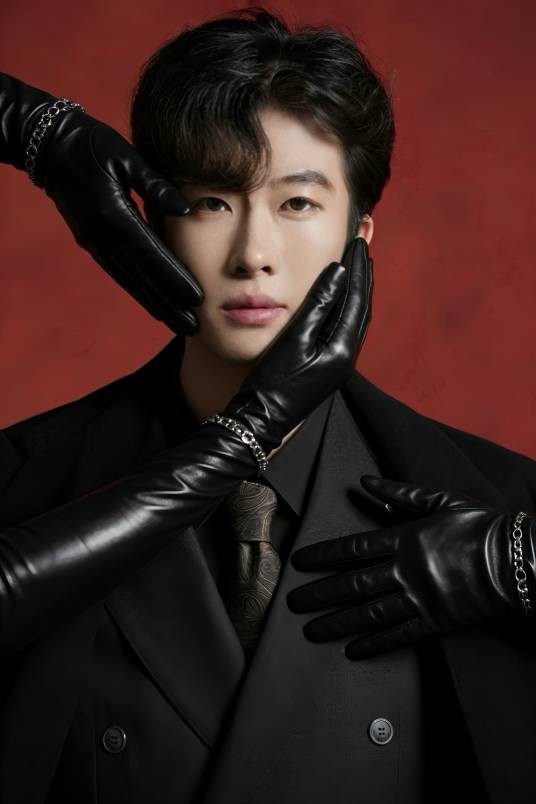 杨博文（中国内地影视男演员）