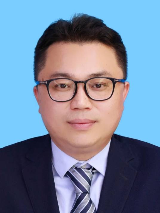 卓志强（江苏省南通市通州区委常委、区纪委书记、区监委代主任）
