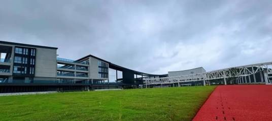 杭州市余杭高级中学（临平中学）育英学校