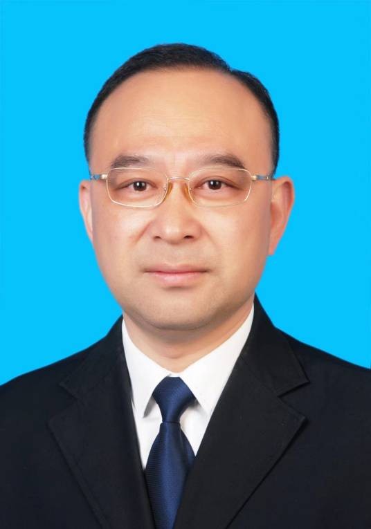 叶永青（浙江省丽水市青田县人民政府党组成员、副县长）
