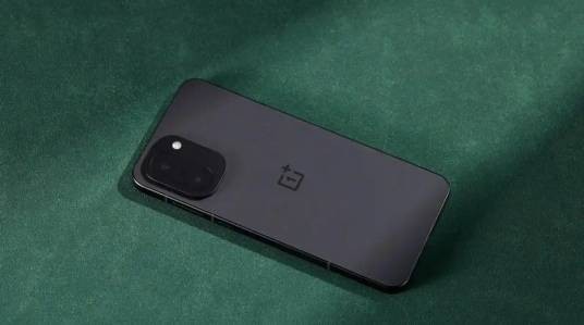 一加Ace 6T