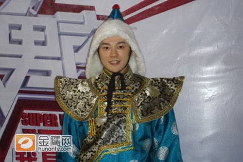 松布尔（中国内蒙古自治区籍男歌手）