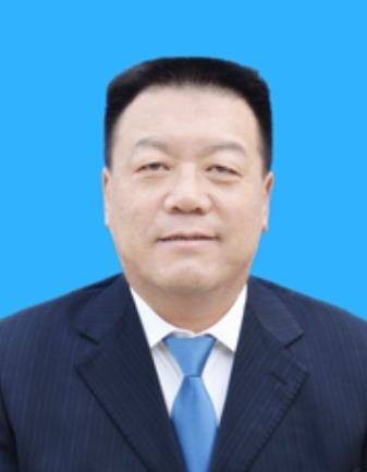 海东青（新疆生产建设兵团第十三师新星市纪委副书记、监委副主任）