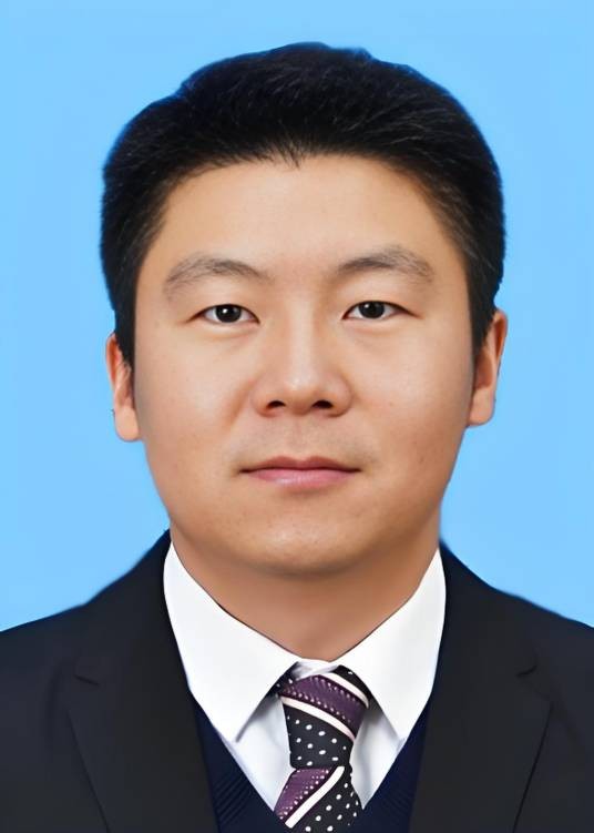 马冰（广东省深圳市龙华区人民政府副区长）