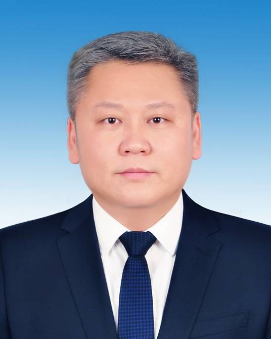 文华（新疆维吾尔自治区发展和改革委员会党组书记、副主任，自治区对口援疆工作协调领导小组办公室主任）