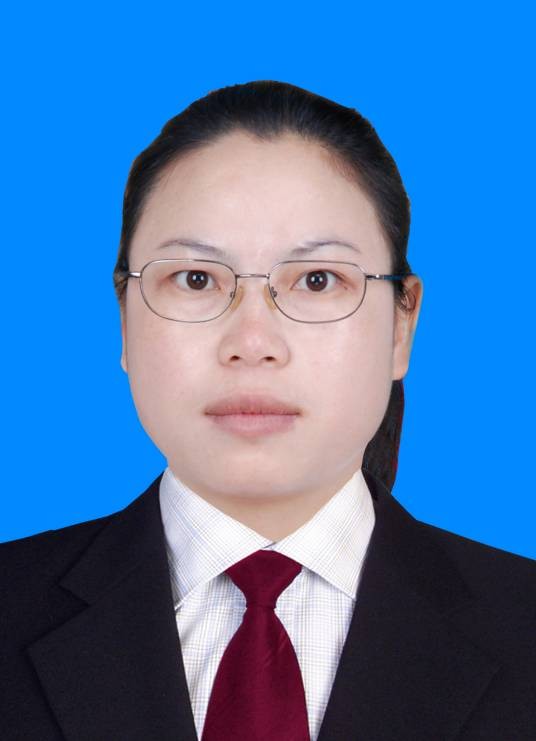 曾黎（贵州省黔东南苗族侗族自治州黎平县文体广电旅游局党组成员、县图书馆馆长）