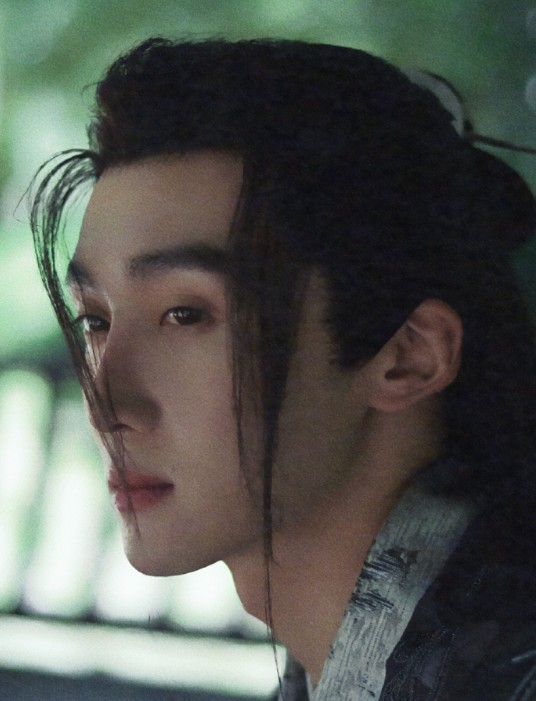 莫衣（电视剧《少年白马醉春风》中的男配角）