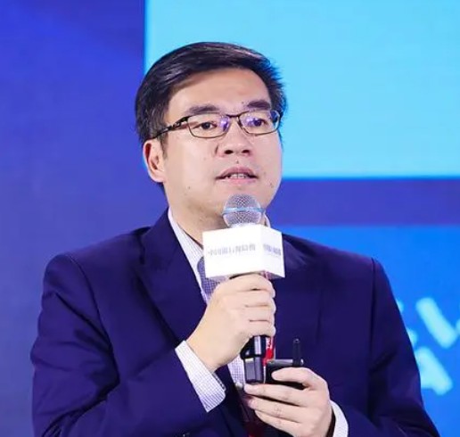 黄志伟（招商局仁和人寿保险股份有限公司党委书记、总经理、董事长）