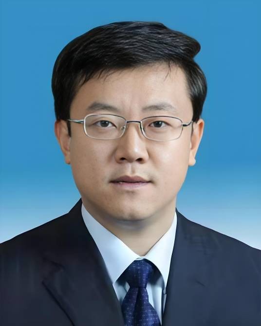 陈志君（潍坊综合保税区党工委委员、管委会副主任）