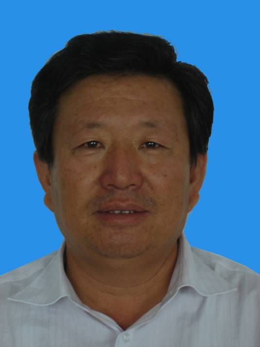 吴培生（南开大学特聘教授）