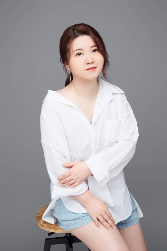 南镇（编剧）