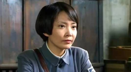 杜铁英（抗战剧《新四军女兵》中的角色）