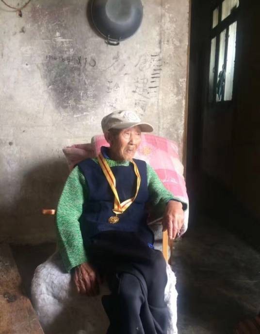 唐正华（抗战老兵）