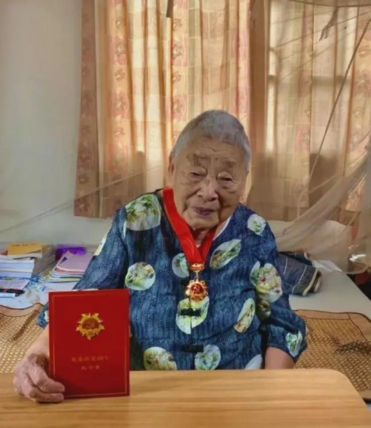 李莉（河北省博野县籍已故抗日战争和解放战争老兵）