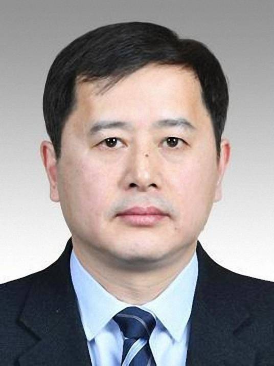 周立志(华东政法大学副校长)