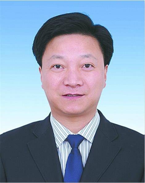 岑强辉
